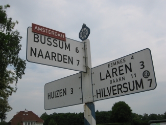 Fietstocht Hilversum architectuur: Boomberg en Trompenberg